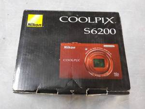 lot 152 image: Nikon Cool Pix S6200 Camera...