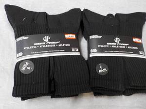 lot 194 image: 12 pair Wear Proof Black size 10-13...