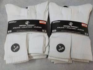 lot 197 image: 12 pair Wear Proof White size 10-13...