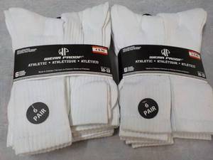 lot 203 image: 12 pair Wear Proof White size 10-13...