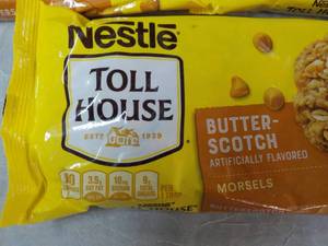 lot 223 image: 5 Bags 11 oz Butterscotch Morsels...