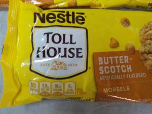 lot 224 image: 5 Bags 11 oz Butterscotch Morsels...