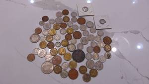lot 68 image: Assorted Great Britian and British Coins