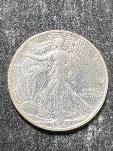 lot 11 image: 1941-S US WALKING LIBERTY HALF DOLLAR