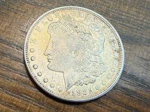 lot 44 image: 1921 Morgan Dollar