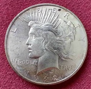 lot 5 image: 1922 Peace Dollar