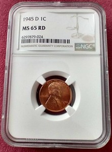 lot 8 image: 1945-D Wheat Penny - NGC MS65 RD