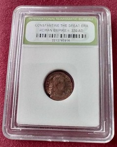 lot 15 image: Ancient 4th Century Roman Empire Coin