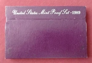 lot 51 image: 1989 U.S. Mint Proof Set
