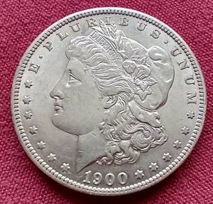lot 111 image: 1900 Morgan Dollar