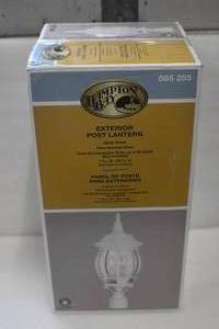 lot 5 image: Post Lantern