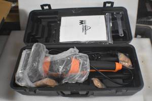 lot 49 image: WEN JN8504 8.5-Amp Plate and Biscuit Joiner with Case and Biscuits