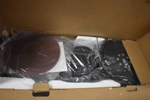 lot 60 image: WEN 6369 Variable Speed 5-Amp Drywall Sander with 15-Foot Hose