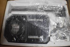 lot 70 image: WEN 4206T 2.3-Amp 8-Inch 5-Speed Cast Iron Benchtop Drill Press