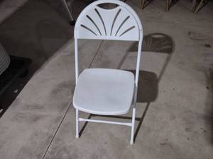 lot 63 image: (66) Poly Folding Chairs...