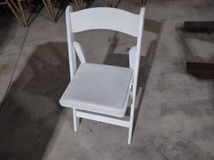 lot 77 image: (15) Wooden Folding Chairs...