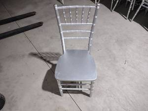 lot 90 image: (40) Silver Chiavari Chairs...