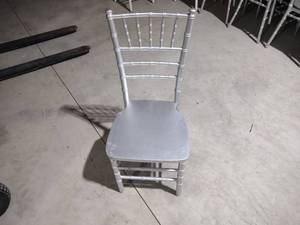 lot 91 image: (50) Silver Chiavari Chairs...