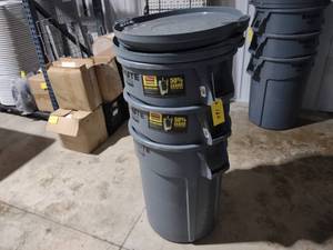 lot 120 image: (3) Rubbermaid Brute 44 Gallon Cans...