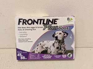 lot 29 image: NEW FRONTLINE PLUS FOR DOGS 8PK.