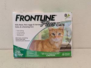 lot 28 image: NEW FRONTLINE PLUS FOR CATS 8PK.