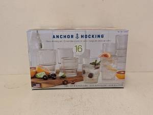 lot 96 image: NEW ANCHOR HOCKING GLASS DRINKING SET 16PC.