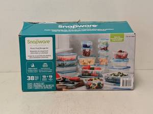 lot 106 image: NEW SNAPWARE PLASTIC FOOD STORAGE SET 38PC.