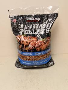 lot 222 image: KIRKLAND SIGNATURE BBQ HARDWOOD PELLETS PREMIUM BLEND 40LBS.