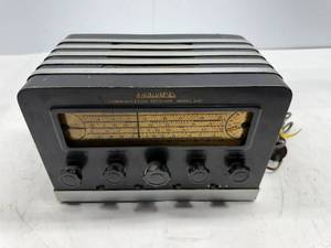 lot 60 image: HOWARD MODEL 430 COMMUNICATIONS RECEIVER