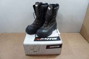 lot 5 image: Baffin Crossfire Mens Winter Boots - Size 13