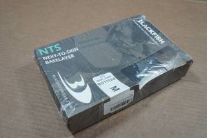 lot 16 image: Blackfish Next-To-Skin Baselayer Bottom - Medium