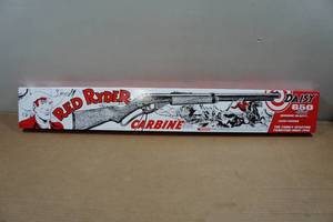 lot 80 image: Daisy Red Ryder 650 Shot A Christmas Wish BB Gun