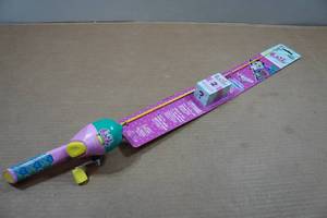 lot 94 image: LOL Surprise Youth Fishing Kit