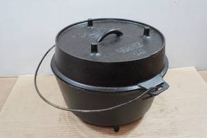 lot 161 image: Lewis & Clark Ultimate Dutch Oven