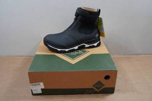 lot 193 image: Muck Boots Womens Apex Mid Zip Boots- Size 11