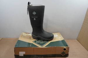 lot 195 image: Muck Boots Mens Wetland Pro Snake Boots - Size 8