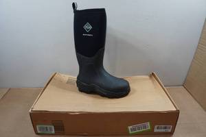 lot 197 image: Much Boots Mens Arctic Sports Steel Toe Boots - Size 7