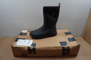 lot 198 image: Muck Boots Mens Chore Boots - Size 11