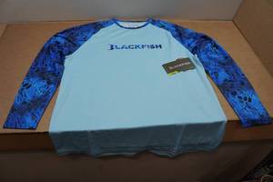 lot 209 image: Blackfish Guide UPFCooling Long Sleeve - Large