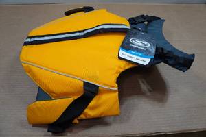 lot 211 image: Stohlquist Pup Float - XL