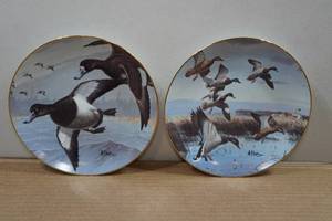 lot 226 image: 2 Les Kouba Collectors Plates