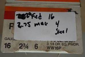 lot 379 image: 29 Federal 16 Gauge 2-34 Magnum Steel 4 Shot Shotshells