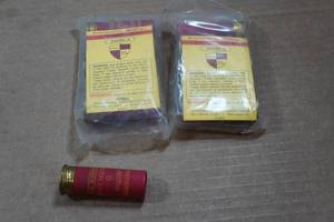 lot 390 image: 11 Winchester Western Mark 5 12 Gauge Tracer Shotshells