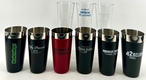 lot 136 image: Brand-Logo Tumbler Set - Black Stainless Steel Tumblers & Clear Glasses, 2 sets of each - NIB