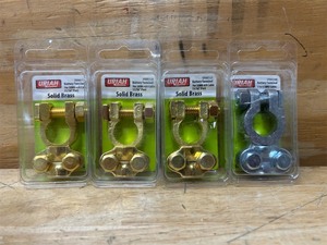 lot 35 image: Uriah Battery Terminal Lot of 4