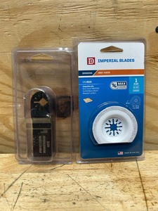 lot 52 image: Lot of 2 blades