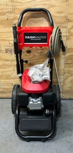 lot 106 image: TaskMaster Premium Pressure Washer Honda GCV 200..