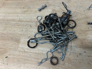 lot 114 image: R-Clips, Climps, Clamps lot