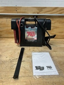 lot 153 image: Solar Booster Pac Brand 12V Jump Starter 1500 AMPS