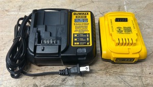 lot 157 image: DeWalt DCB107 12V20V Max Lithium ION Battery with Charger